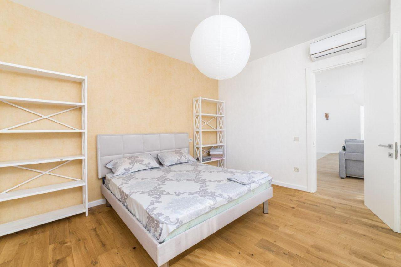 أوديسا Gagarin Plaza Design Apartment المظهر الخارجي الصورة